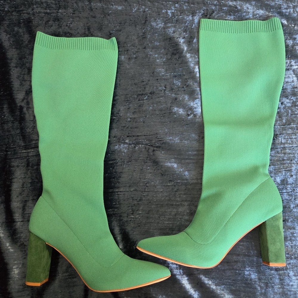 Green Knee-High Chunky Knit Pointed  Toe Heeled Boots - Picture 2 of 7